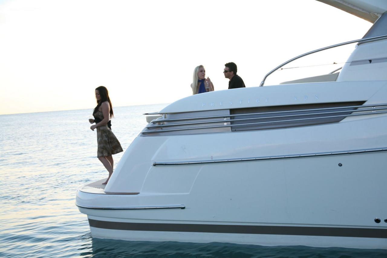 Do You Really Need To Use A Yacht Charter Broker? High-End Yacht Charter Brokers